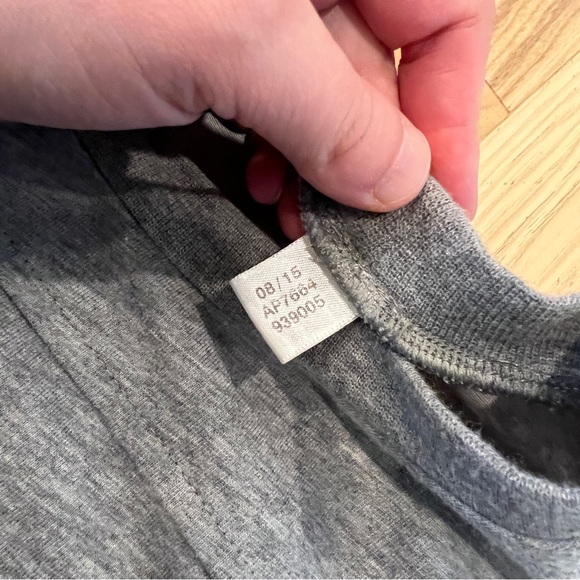 Adidas Grey and Floral Long Sleeve T Shirt With Adjustsble Hem | Women’s Size S - Picture 3 of 4